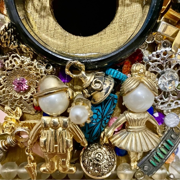 Unique, One-of-a-Kind, Jewelry Decorated Birdhouse! Beautiful! - Picture 7 of 11